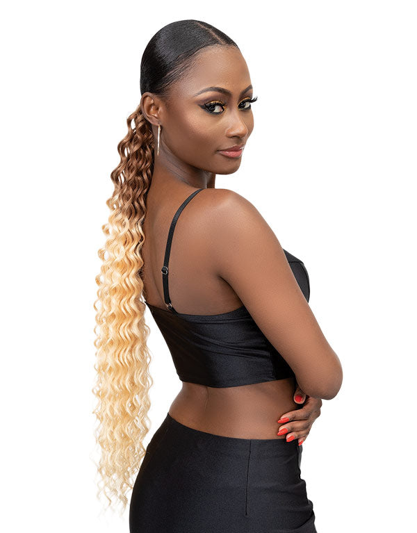 JANET ESSENTIALS  - REMY ILLUSION PONYTAIL  WAVE  32″